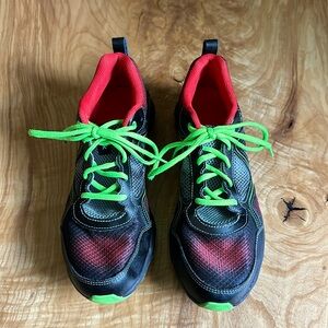 Men's Reebok Zigtech red/black/gray/green - Size 7